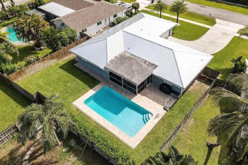 Wellington House | 5BR Wellington Equestrian Retreat