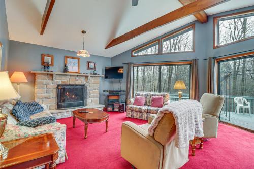 Blakeslee House | 6 Mi to Jack Frost Ski Resort Family Home with Deck