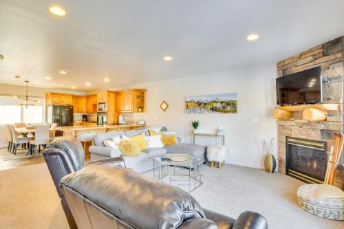 Eden Apartment | 6 Mi to Powder Mtn with Shuttle Cozy Eden Condo!