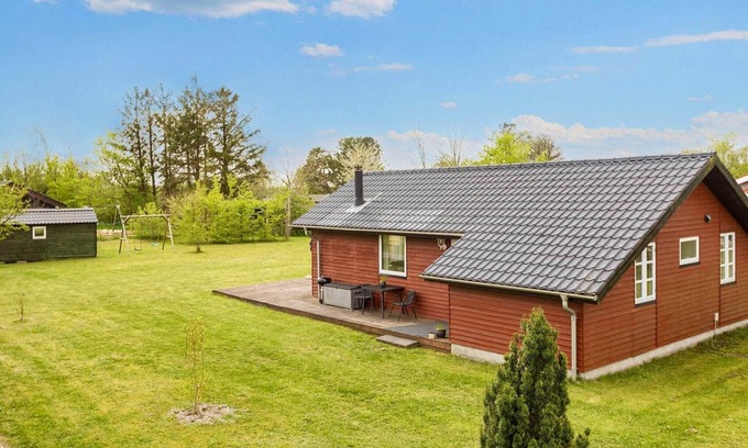 Nibe House | 6 person holiday home in Nibe