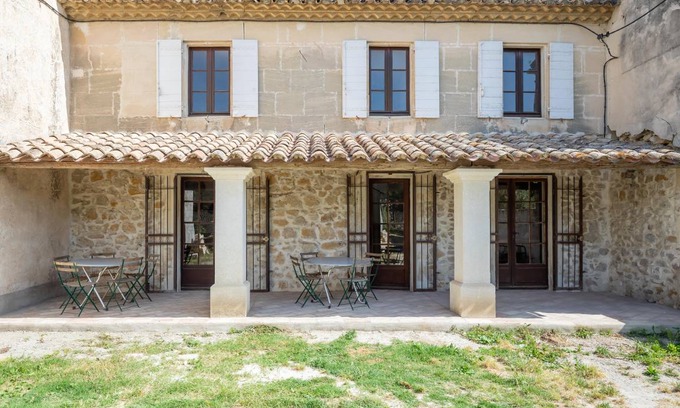 Boulbon House | 60 m² House ∙ 2 bedrooms ∙ 4 guests