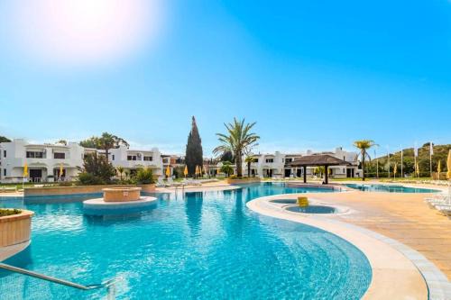 Alpouvar Apartment | 60m2 Lovely traditional apartment in Clube Albufeira