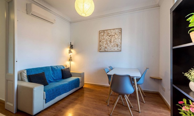 El Poble-sec Apartment | 62par1015- Fantástico 2BR en el centro de Barcelon