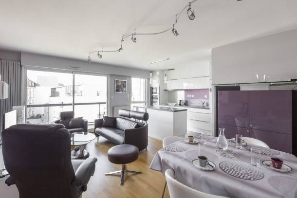 Bourg-l'Eveque Apartment | 63 m² Apartment ∙ 2 bedrooms ∙ 2 guests