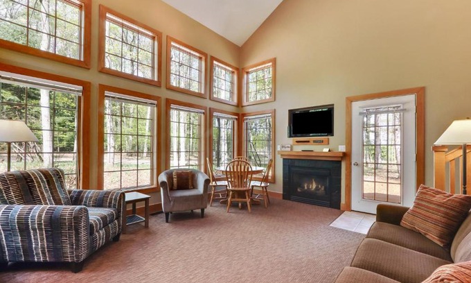 Boyne Falls House | 658 Disciples Village Condo