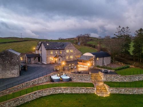Sedbergh House | 7 Bed in Sedbergh 93325