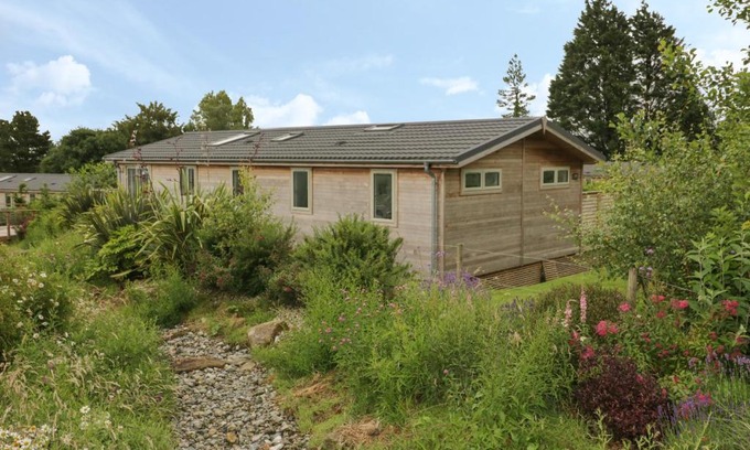 Dobwalls House | 7 Faraway Fields