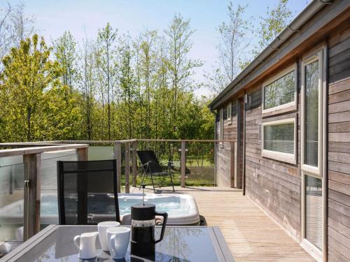 Dobwalls House | 7 Meadow Retreat