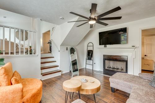 Atlanta House | 7 Mi to Dtwn ATL Upscale Family Home with Balcony