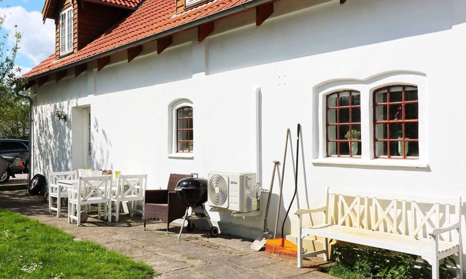 Egense Apartment | 7 person holiday home in Storvorde