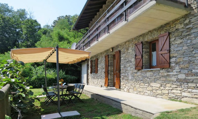 Colmegna Apartment | 70 m² Apartment ∙ 2 bedrooms ∙ 4 guests