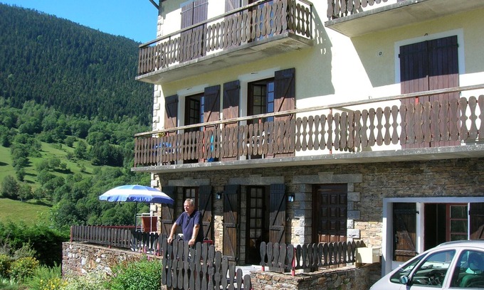 Peyragudes Apartment | 70 m² apartment, large terrace, parking, surrounded by mountains at 980m altitude.