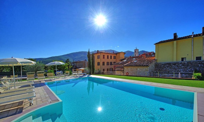 Santa Maria del Giudice Apartment | 75 m² Apartment ∙ 2 bedrooms ∙ 5 guests