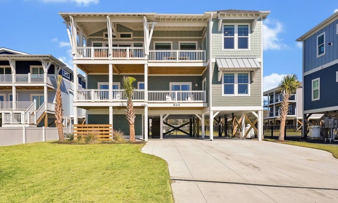 Yaupon Beach House | 7BR/6.5BAH House - BRAND NEW, Ocean Views, Event Home, Dogs Ok, Sleeps 18