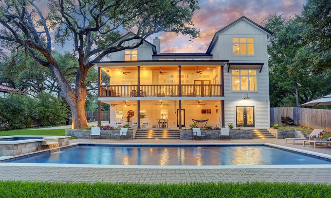 Manchaca House | 7BR Austin Retreat | Pool, Spa, Game Room & Creekside Views for Groups & Family