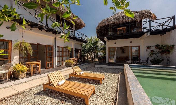Bocachica Cabin | 7BR Relaxing Villa /Pool/Wifi/Near Ocean
