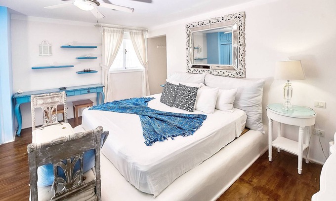 Bavaro Cottage | 8 Guests/Beachfront Villa/WIFI/Pick Up/Private Beach/