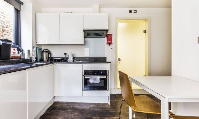 Harringay Apartment | 8 Tube Fast Wifi 8 Parking