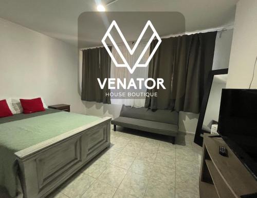 Leon Apartment | 8 VENATOR House Boutique