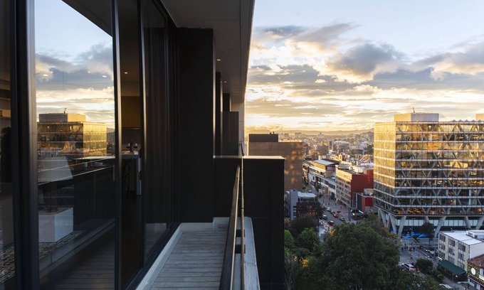 El Nogal Apartment | 8010 Urban Living Luxury Home Experiences.