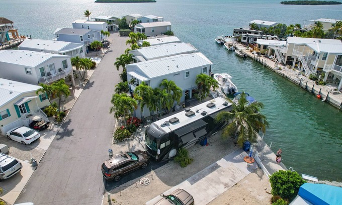 Cudjoe Key RV Rental | 85 Canalfront Empty RV Lot with 35' Seawall