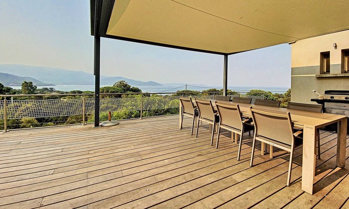 Isolella Villa | 9 people