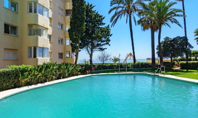 Estepona Apartment | 91 m² Apartment ∙ 2 bedrooms ∙ 4 guests