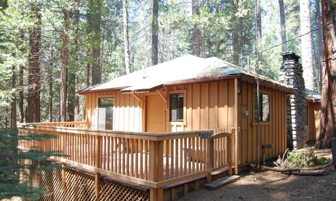 North Wawona Ski Chalet | 9S Pine Cabin