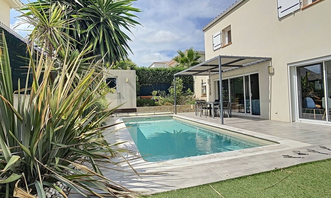 Pignan House | A 20 mn de la Plage et 15 mn de Montpellier, au Calme Maison Avec Piscine/jardin