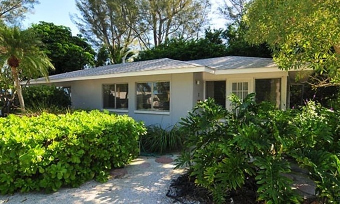 Whitney Beach Cottage | A Beach Front Cottage: Beautiful & Private: Weekly or Monthly.