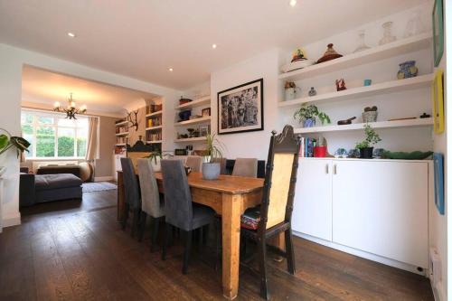 Tulse Hill House | A beautiful and welcoming home and garden