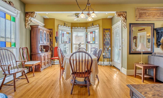 Oneonta House | A Bonnie Place
