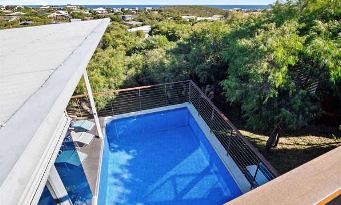 Gnarabup House | A La Plage | Ocean View Luxury | Family Friendly