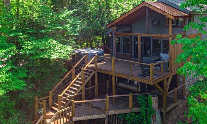 Rivers Edge Cabin | A Little Stoney River - Cartecay River in Ellijay