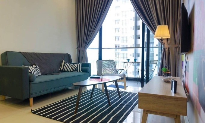 Medini Apartment | A Lovely 2BR D'pristine Suite Near Legoland