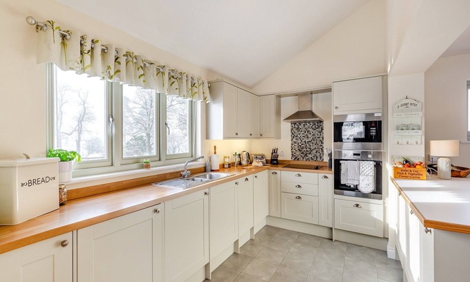Tirabad Cottage | A lovely barn conversion in Dolau, perfect for those looking to escape to the country.