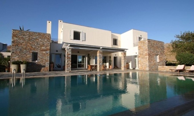 Karystos Villa | A Luxury Family Getaway With Beautiful View And Your Own Private Pool