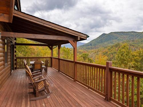 Townsend House | A Majestic View III