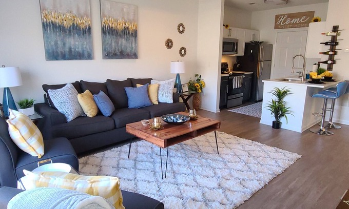 Atlanta Apartment | A Must StayLuxury Spacious ATL Apt!π