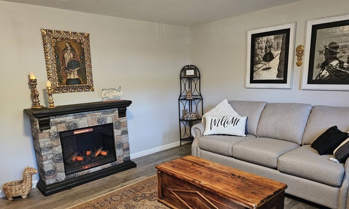 Weston Bed & Breakfast | A Quiet Retreat in Weston, MO