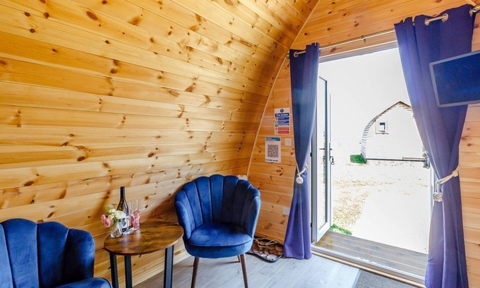 Crimdon Cottage | A quirky pod with one double and shower room.