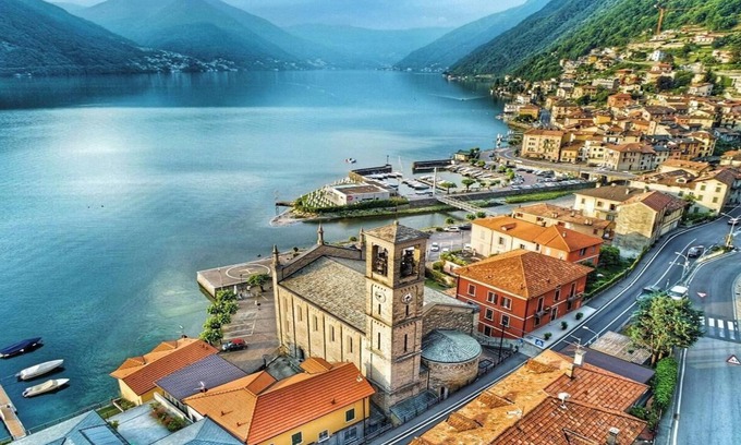 Argegno Villa | A Vintage Jewel with Panoramic Lake Views