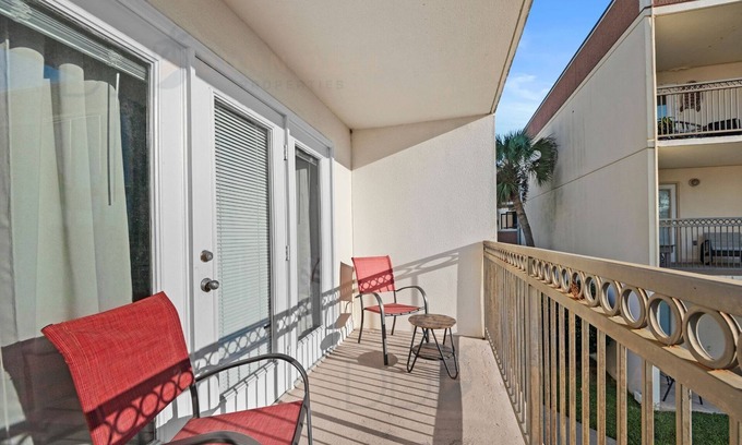 Biloxi Villa | A222 Ocean Club Villa A short walk to the beach