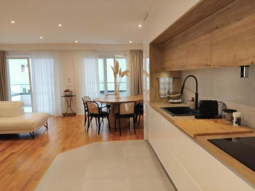 Zelenka Apartment | AAA SEAVIEW APARTMENTS - Makarska