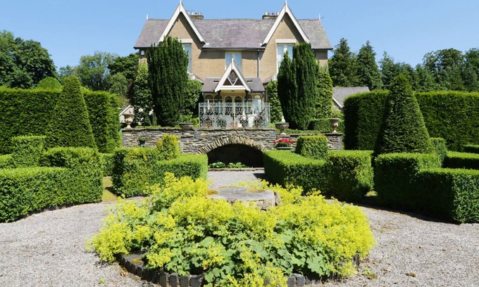 Clawdd-newydd Cottage | Aber Clwyd Manor