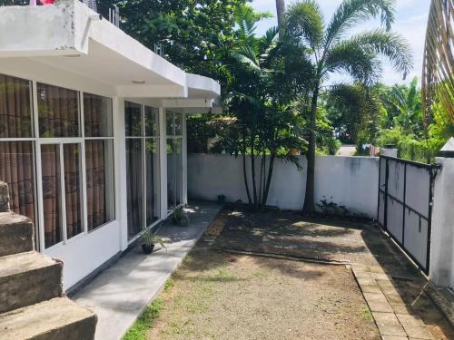 Midigama Hotel | Abi Resort