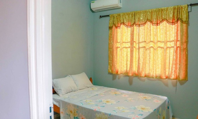 Kwatta House | Abidager 5 Great for groups and families