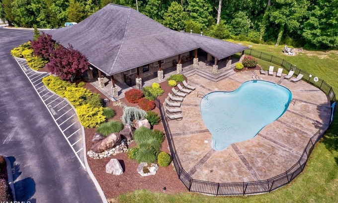 Sevierville House | Above The Cove