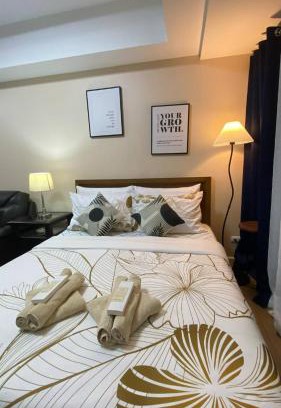Poblacion District Apartment | ABREEZA PLACE TOWER 2, COZY STUDIO UNIT, 20th Floor WITH City View