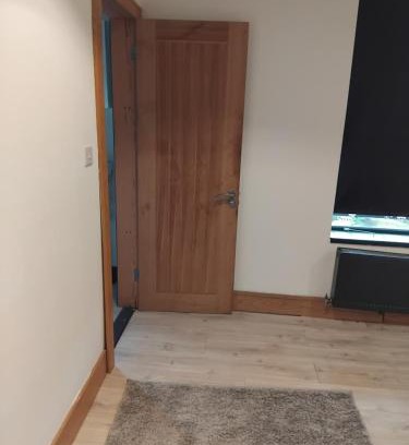 Sutton Coldfield Apartment | Accom001